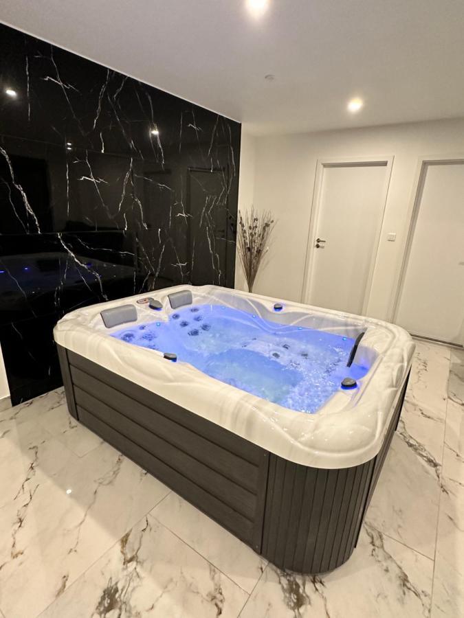 Appartement Cosy Jacuzzi Spa 70M2 ชาเตอนัวส์ ภายนอก รูปภาพ