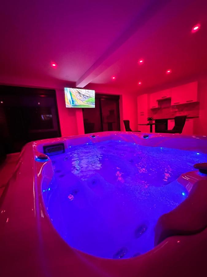 Appartement Cosy Jacuzzi Spa 70M2 ชาเตอนัวส์ ภายนอก รูปภาพ